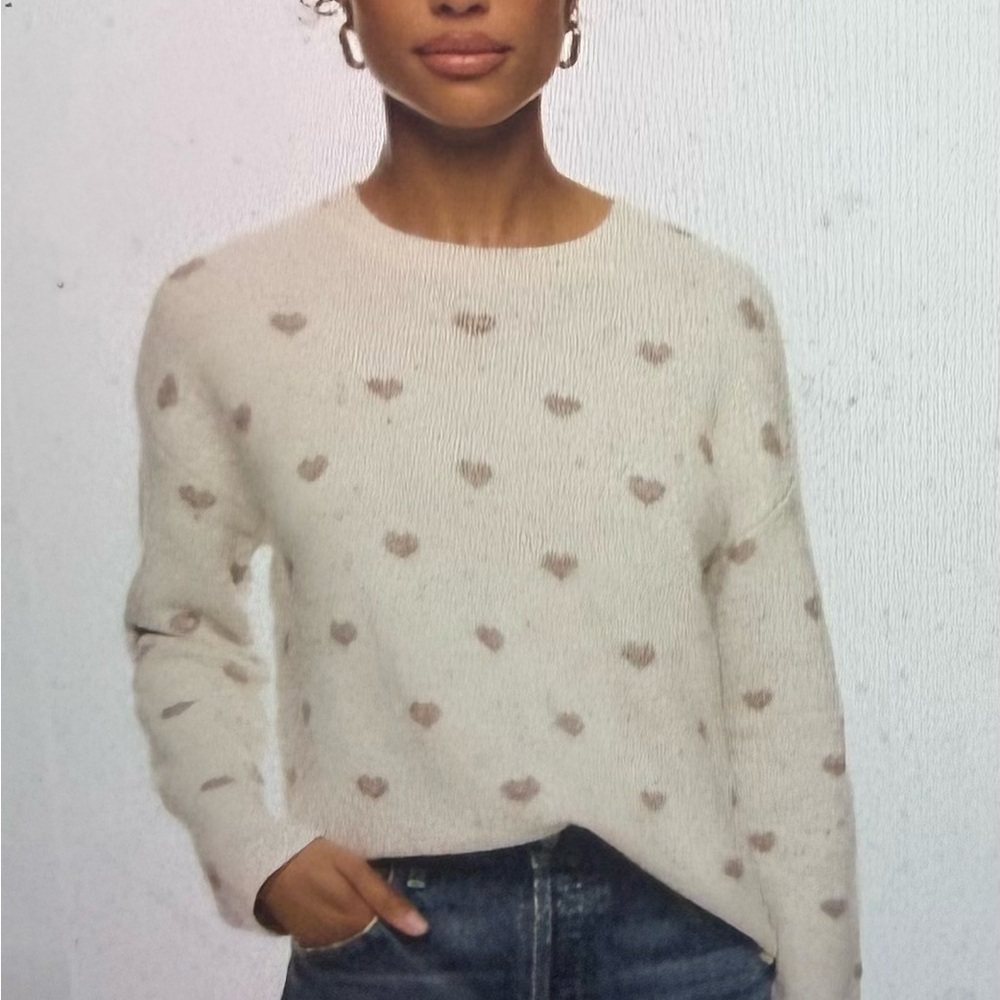 Splendid, NWT, lolly Cozy Cream Heart-Print Crewneck Sweater sz XS